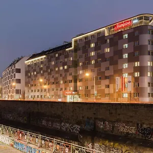Hampton By Hilton West Вена