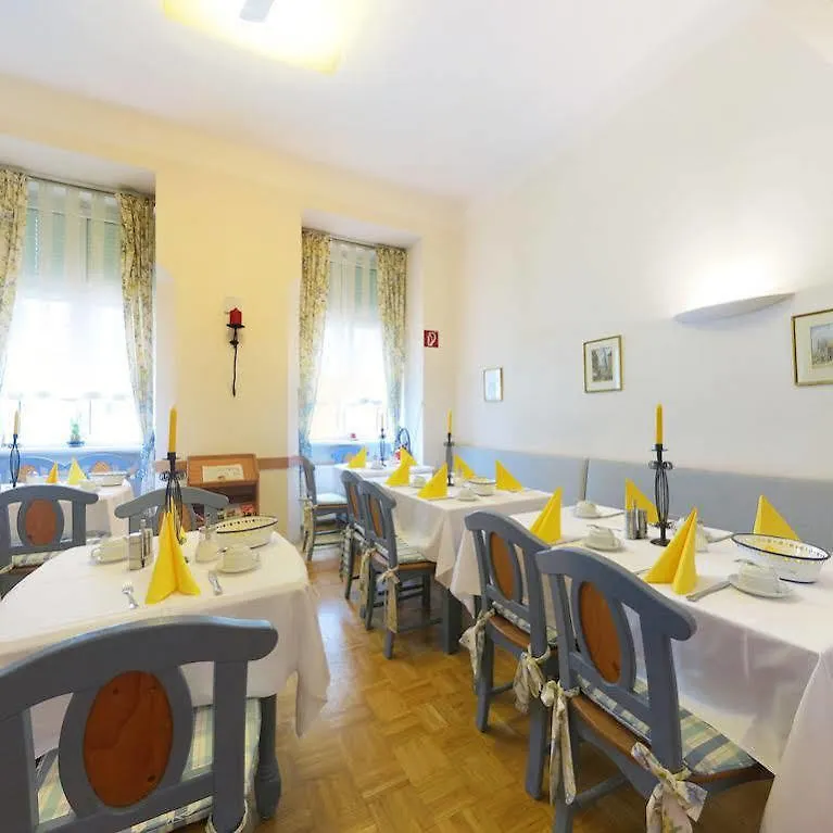 Hotel Pension Anna Wiedeń