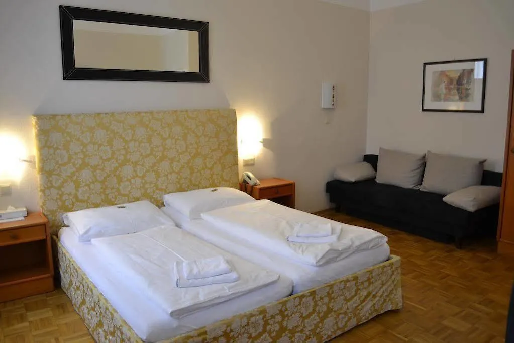 *** Hotel Pension Anna Wiedeń Austria